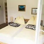 Gasthuis Gaestehaus Reicher 3*