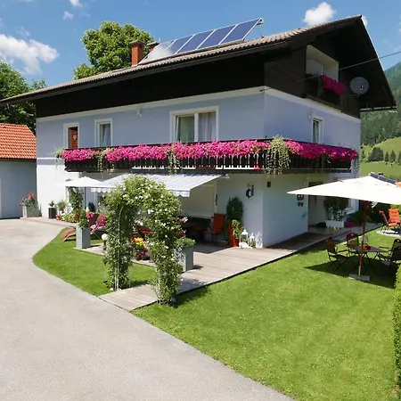 Guest house Gastehaus Reicher