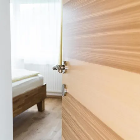 Konukevi Gaestehaus Reicher 3*